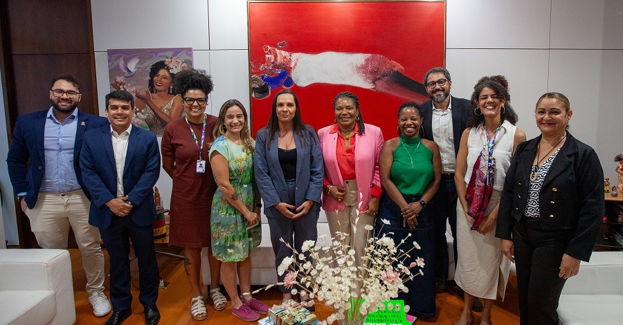 Participantes da reunião junto a Ministra da Cultura