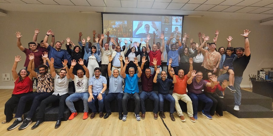 Participantes do workshop de reestruturação do NEES